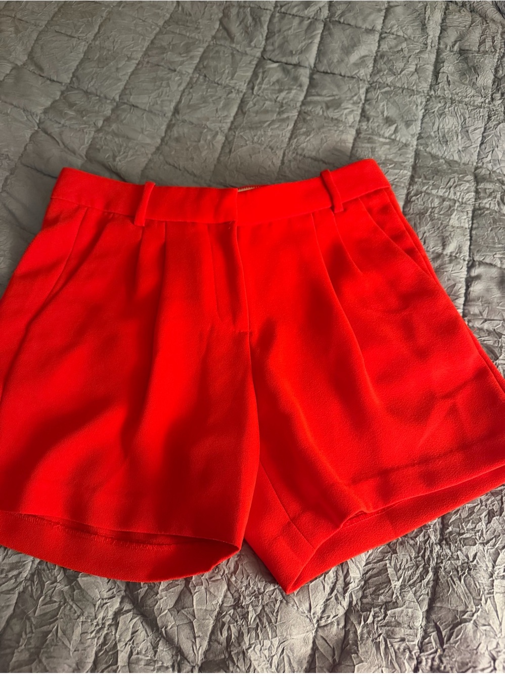 J. Crew Red Pleated Shorts Womens Size 0